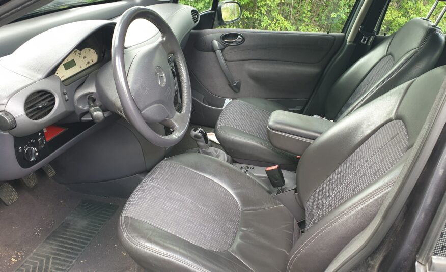 Mercedes Benz A160